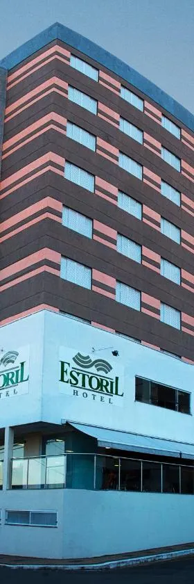 埃斯托里尔酒店，位于马里利亚的酒店