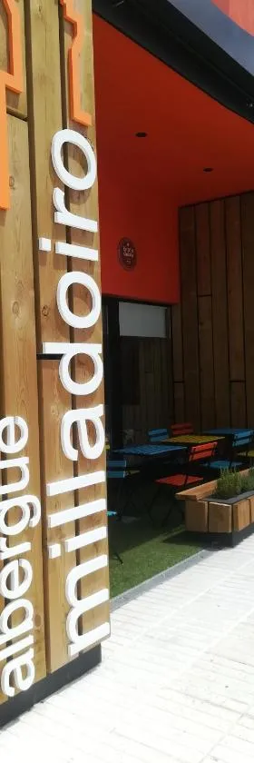 Albergue Milladoiro，位于米拉多罗的酒店