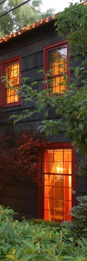 1795 Acorn Inn Bed and Breakfast，位于卡南代瓜的酒店