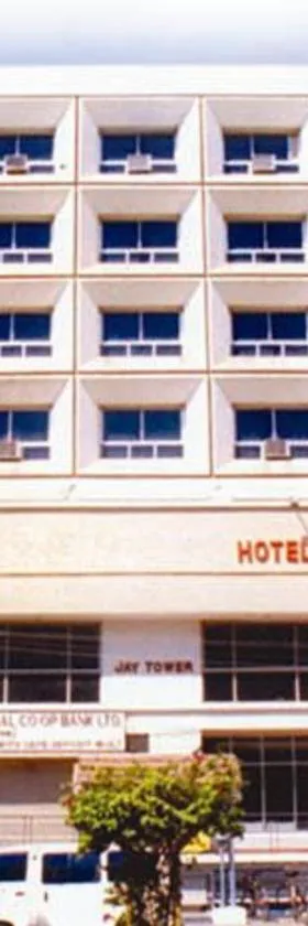 Hotel Surabhi Regency，位于阿南德的酒店