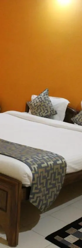 Hotel Arham Inn，位于兰奇的酒店