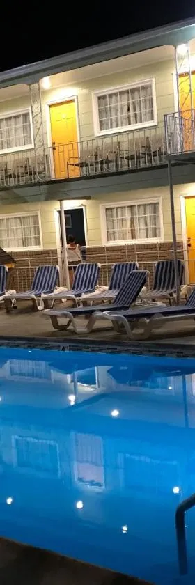 Sunrise Inn，位于怀尔德伍德的酒店