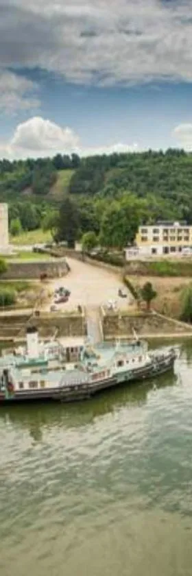 Хотелски комплекс Радецки град Козлодуй，位于Kozloduy的酒店