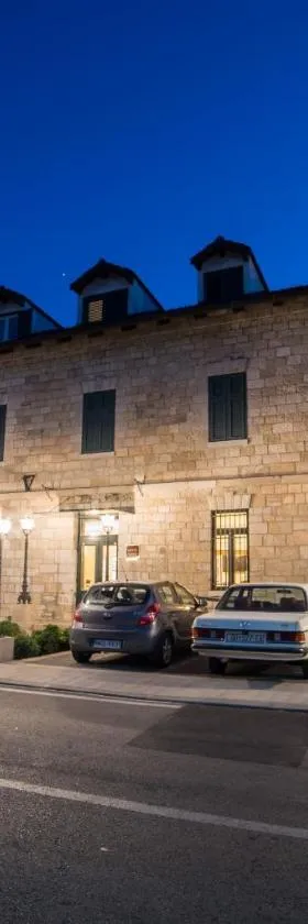 Hotel Stanica Ravno，位于Ravno的酒店
