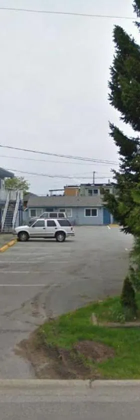 海滩树林汽车旅馆，位于措瓦森的酒店