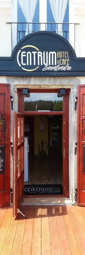 Centrum Panzió，位于圣安德烈的酒店