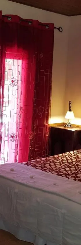 钟楼旅馆，位于拉斯卡弗里亚的酒店
