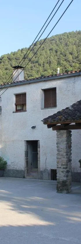 坎卡雷拉斯乡村民宿，位于Sant Llorenç de la Muga的酒店