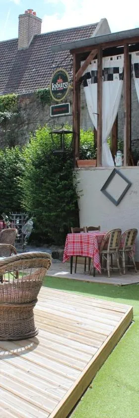 Hypnos Hotel，位于埃丹的酒店