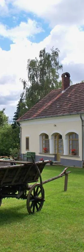 Molnárporta，位于Szentgyörgyvölgy的酒店