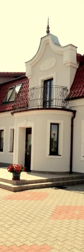 Hotel Wielkopolanka，位于大波兰地区希罗达的酒店