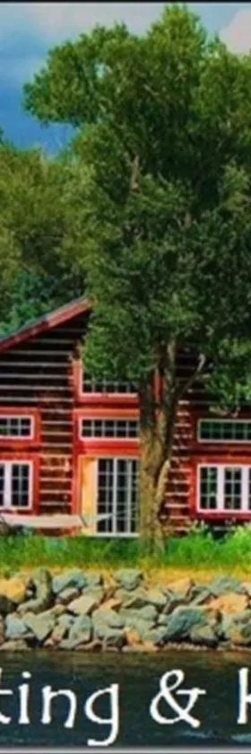 Riverside Meadows Cabins，位于南福克的酒店