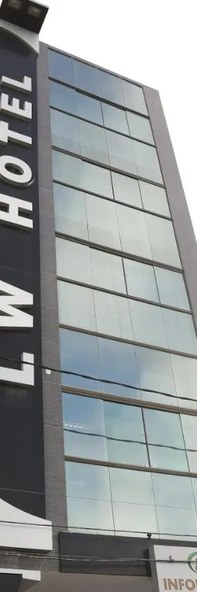 LW Hotel，位于阿尔科韦迪的酒店