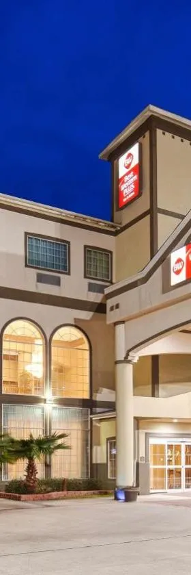 贝斯特韦斯特新凯尼套房酒店，位于New Caney的酒店