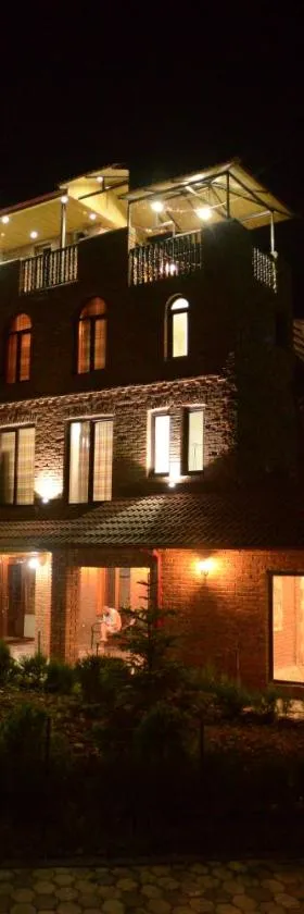 Chateau Chikovani，位于Gordi的酒店