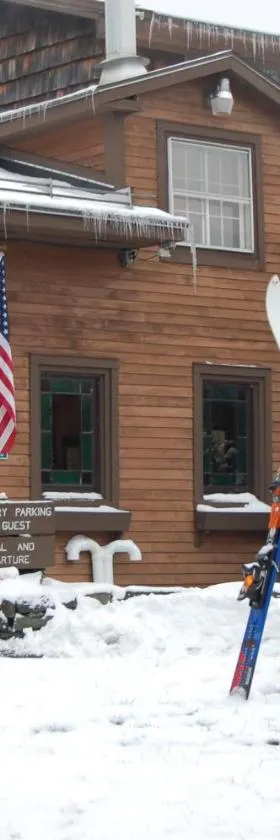 Summit Lodge，位于基灵顿的酒店
