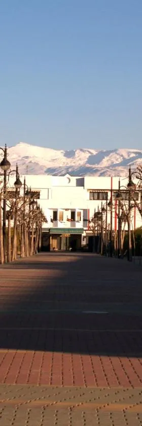 阿塔费皇冠酒店，位于阿特佛的酒店