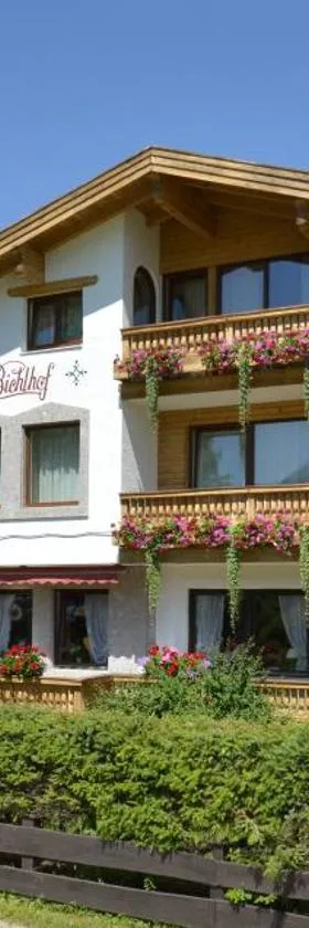 Hotel Bichlhof，位于雷特温克尔的酒店