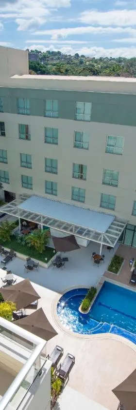 eSuites Lagoa Santa，位于圣湖镇的酒店
