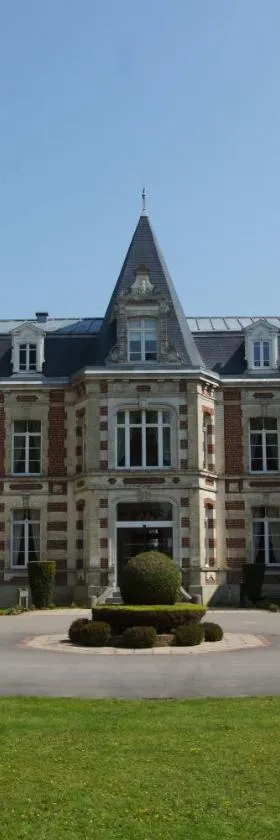 Hôtel Château Tilques，位于Tilques的酒店