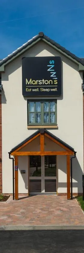 Spread Eagle, Gailey by Marston's Inns，位于Gailey的酒店