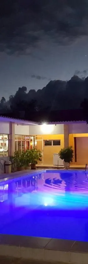 布罗塔斯酒店，位于Afogados da Ingàzeira的酒店