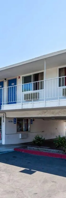 Motel 6 Sacramento, Ca - Downtown，位于萨克拉门托的酒店