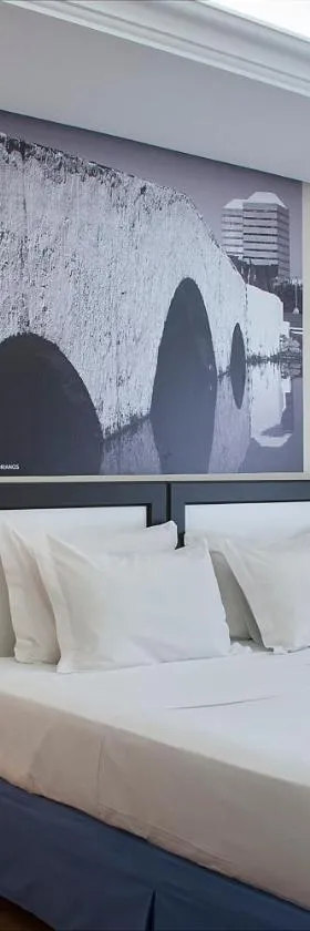 Master Grande Hotel - Próximo ao Palácio do Governo，位于阿雷格里港的酒店