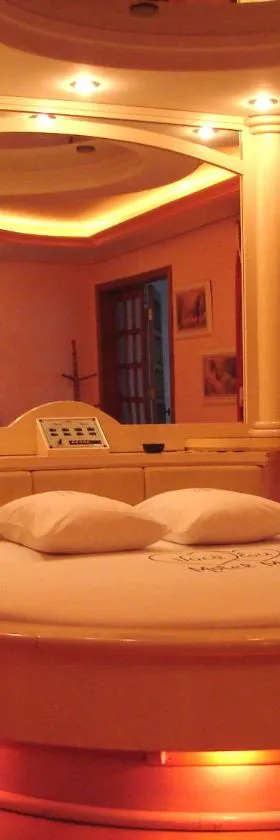 Motel Monza (Adults Only)，位于法罗皮利亚的酒店