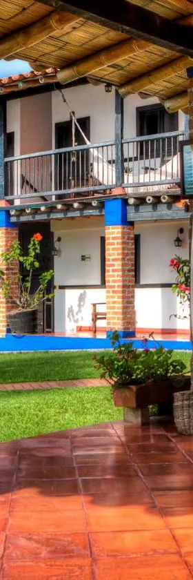 Hotel Bosques Del Saman Alcala，位于金巴亚的酒店