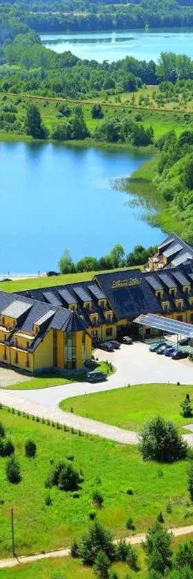 Manor Hotel，位于奥尔什丁的酒店