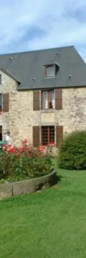 Logis Hôtel Restaurant Manoir De L'Acherie，位于圣塞西尔的酒店