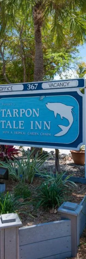 Tarpon Tale Inn，位于萨尼贝尔的酒店