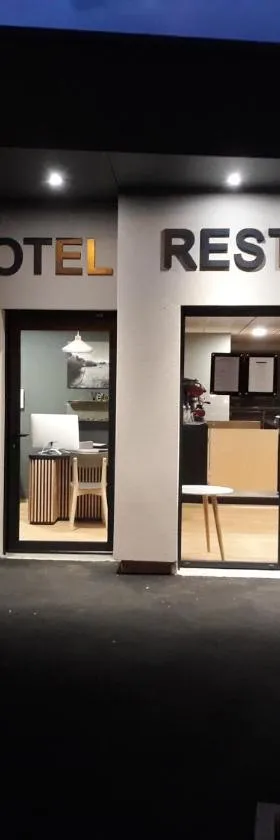 高迪尼尔酒店，位于绍莱的酒店