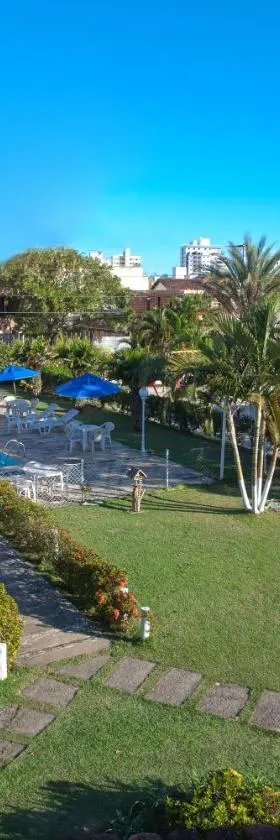 Hotel Pousada Caminho da Praia，位于瓜拉派瑞的酒店