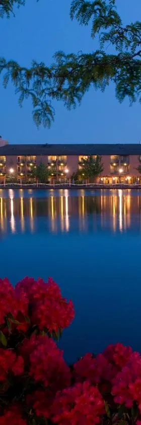 Century Hotel，位于Tualatin的酒店