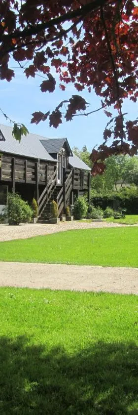 Ferme de la Cacheterie,，位于Fleury-la-Forêt的酒店