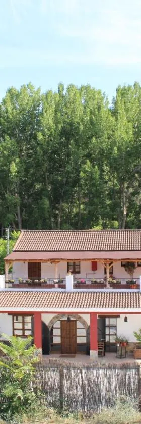 El Balcón del Huéznar，位于查兹拉德拉谢拉的酒店