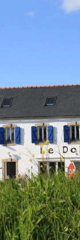Le Dolmen，位于Primelin的酒店