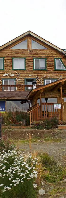 Alpine Creek Lodge，位于坎特韦尔的酒店