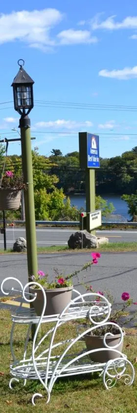 Mount Holyoke Inn，位于霍利奥克的酒店