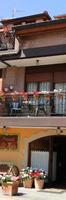 拉密斯旅馆，位于诺哈的酒店