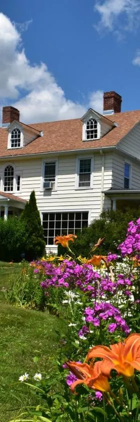 Harbour House Inn B&B，位于Cheshire的酒店