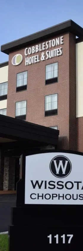Cobblestone Hotel & Suites - Stevens Point，位于史蒂文斯波因特的酒店