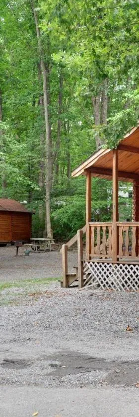 Sun Valley Campground Cottage 4，位于Maple Grove Park的酒店