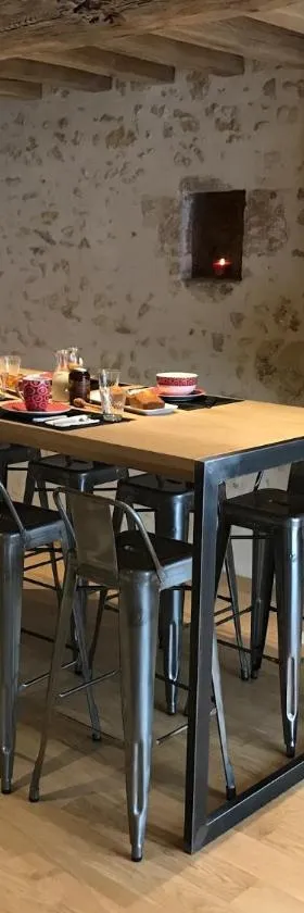Chambres d'hôtes Saint Jean，位于诺让莱罗特鲁的酒店