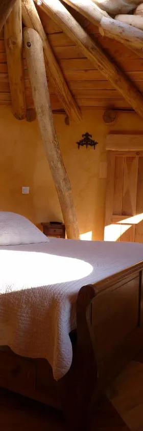 Cabane-hobbit de Samsaget，位于Eyvignes-et-Eybènes的酒店