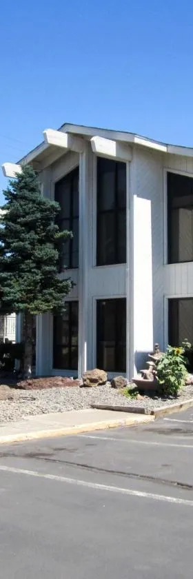 Motel 6-Madras, OR，位于马德拉斯的酒店