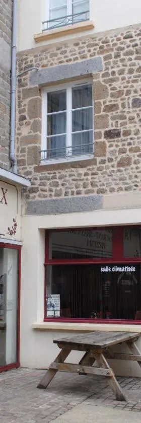 Taverne de la paix，位于La Ferté-Macé的酒店