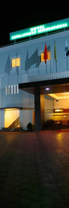 Hotel Gopalapuram International，位于博拉吉的酒店